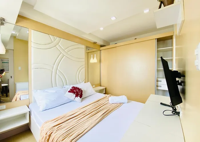 Apartment Avida Tower By P And J