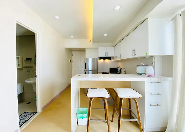 Avida Tower By P And J Apartment